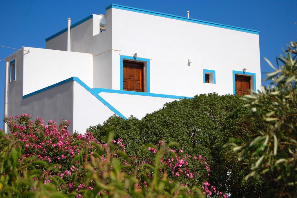 Penzion Apollo Perissa (Santorini)
